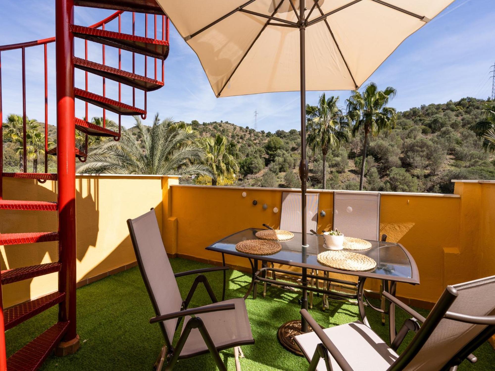 Apartamento Plush Penthouse With Terrace *