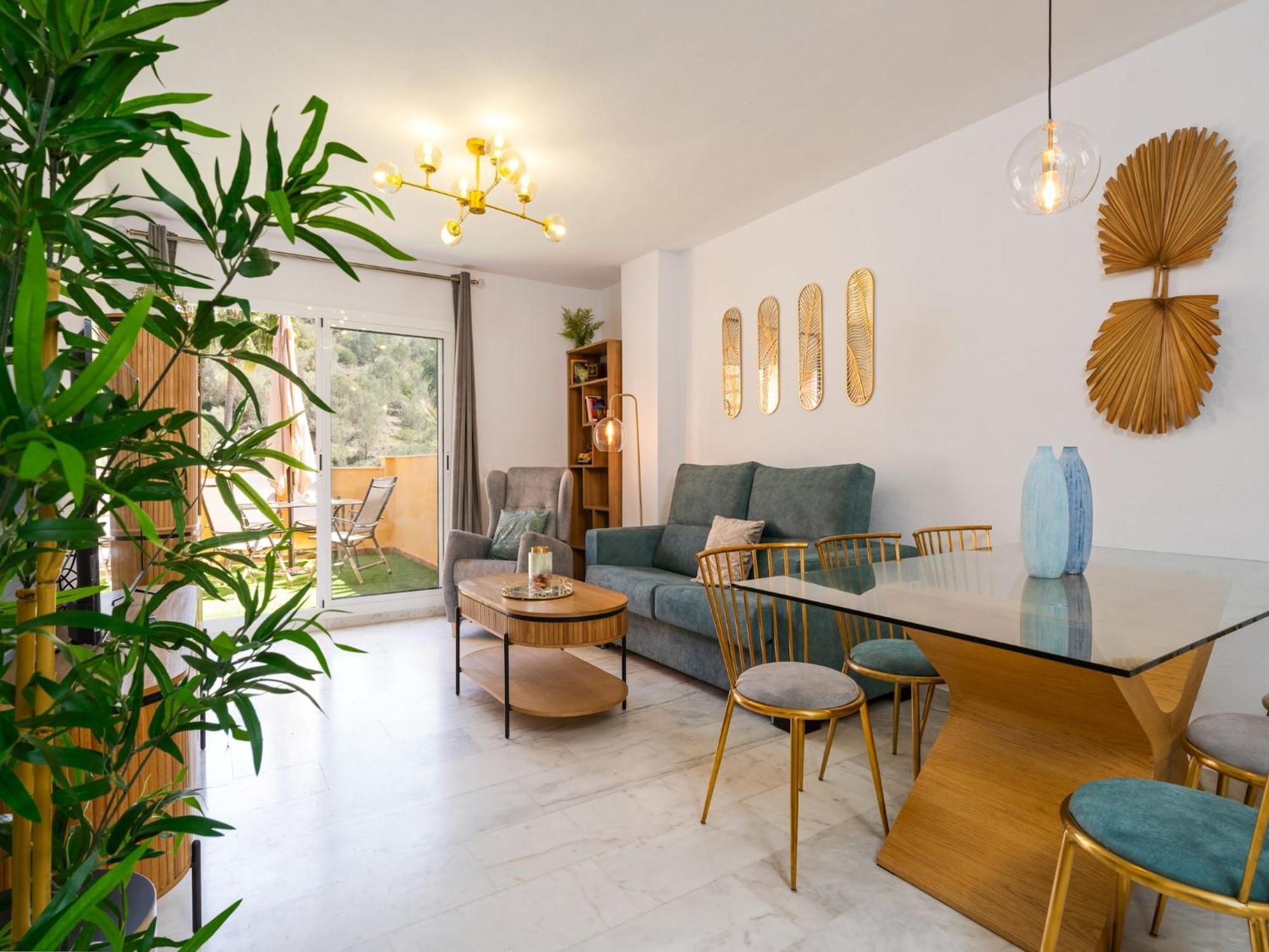 Apartamento Plush Penthouse With Terrace Marbella